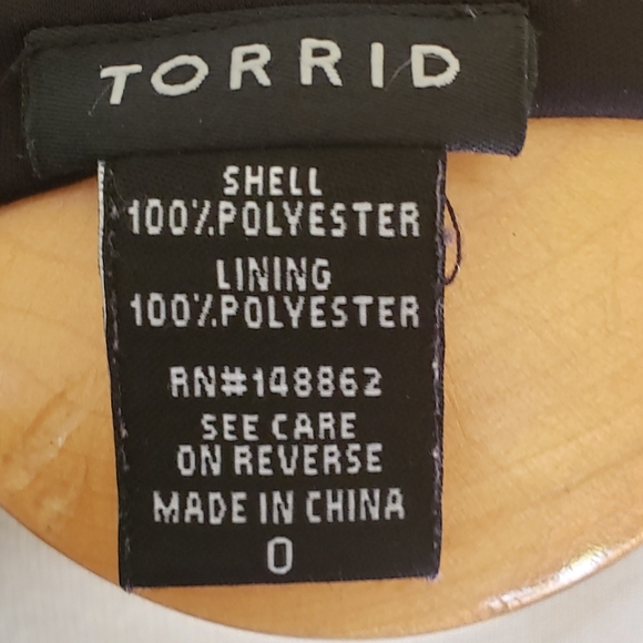 Torrid floral print shirt, plus size 0, green and black - Picture 3 of 8